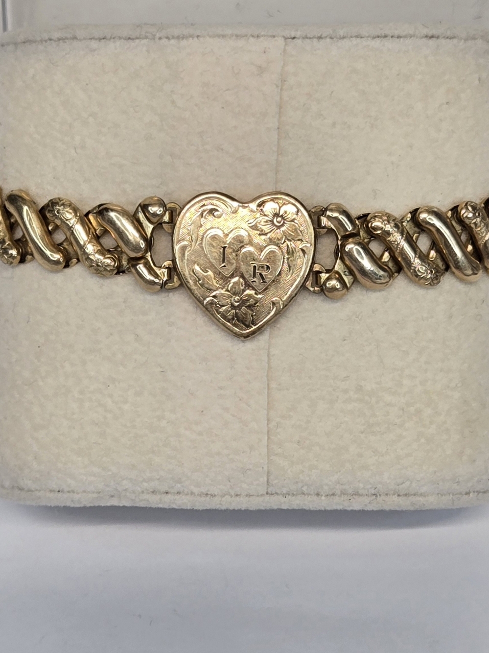 Gold Heart Locket Chain Bracelet - Gold
